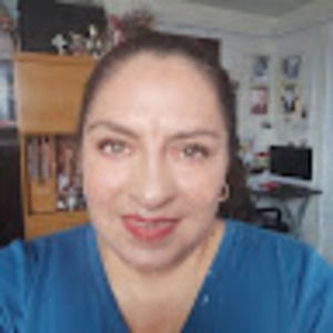 Meet your Posher, Ines